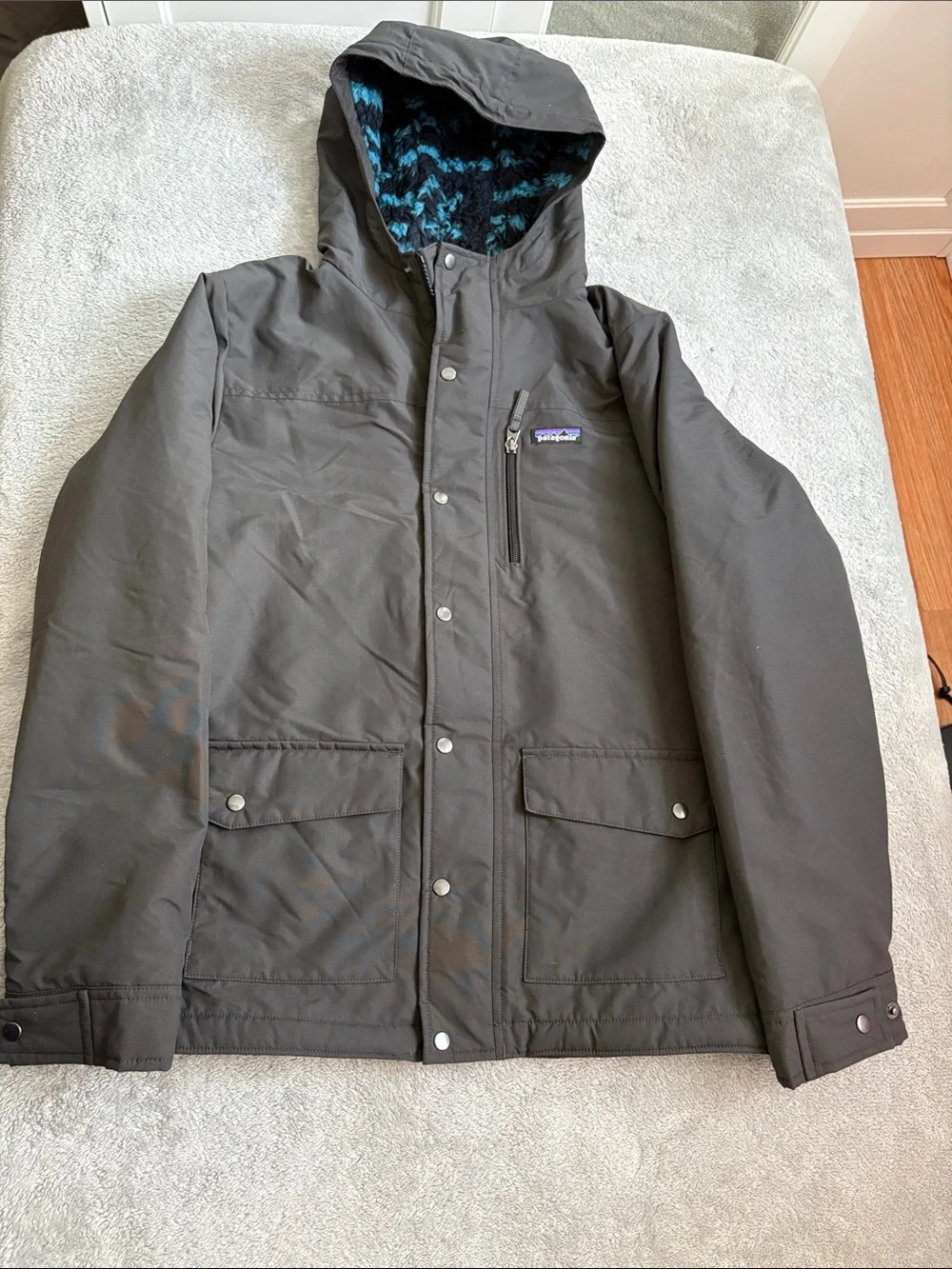Patagonia Boys Infurno Hooded jacket in Charcoal Gray with Blue Lined Hood